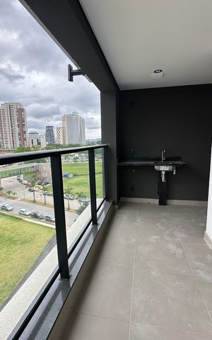Apartamento à venda com 87m², 2 quartos e 2 vagas Apartamento à venda com 87m², 2 quartos e 2 vagasVaranda da Sala