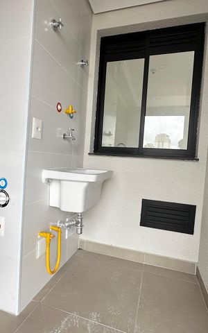 Apartamento à venda com 87m², 2 quartos e 2 vagas Apartamento à venda com 87m², 2 quartos e 2 vagasÁrea de Serviço