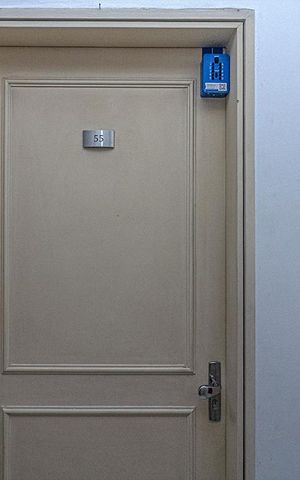 Apartamento à venda com 49m², 2 quartos e 1 vaga Apartamento à venda com 49m², 2 quartos e 1 vagacaixa lockbox_2