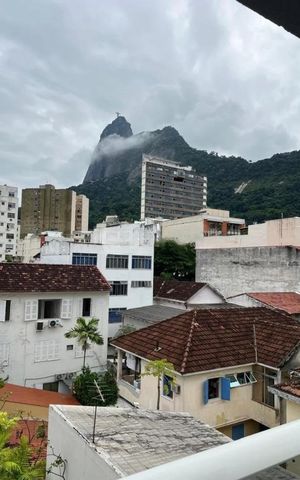 Apartamento à venda com 84m², 2 quartos e 1 vaga