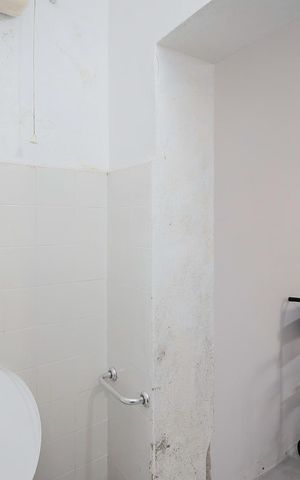 Casa à venda com 321m², 6 quartos e 4 vagas Casa à venda com 321m², 6 quartos e 4 vagasBanheiro da Suíte 2