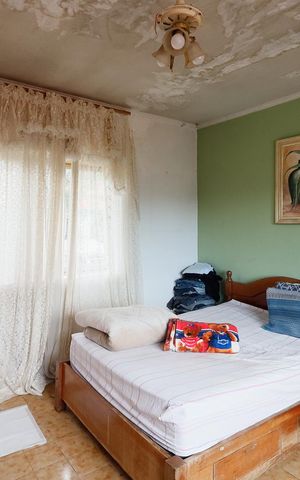 Casa à venda com 321m², 6 quartos e 4 vagas Casa à venda com 321m², 6 quartos e 4 vagasSuíte 1