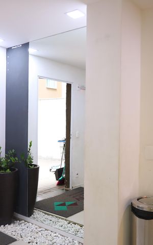 Apartamento à venda com 66m², 2 quartos e sem vagaÁrea comum - Saguão do prédio
