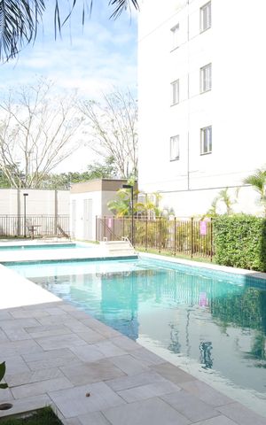 Apartamento à venda com 66m², 2 quartos e sem vagaÁrea comum - Piscina