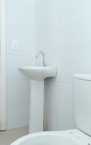 Apartamento à venda com 66m², 2 quartos e sem vagaBanheiro
