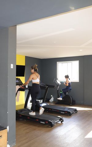 Apartamento à venda com 66m², 2 quartos e sem vagaÁrea comum - Academia