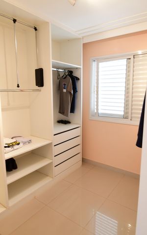 Casa de condomínio para alugar com 340m², 3 quartos e 4 vagasQuarto 2