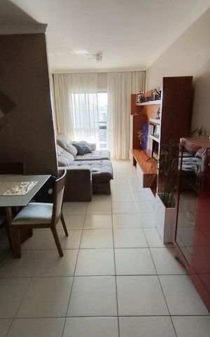 Apartamento à venda com 105m², 4 quartos e 2 vagas Apartamento à venda com 105m², 4 quartos e 2 vagasSala