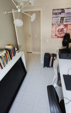 Apartamento à venda com 105m², 4 quartos e 2 vagas Apartamento à venda com 105m², 4 quartos e 2 vagasQuarto