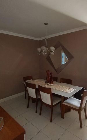 Apartamento à venda com 105m², 4 quartos e 2 vagas Apartamento à venda com 105m², 4 quartos e 2 vagasSala