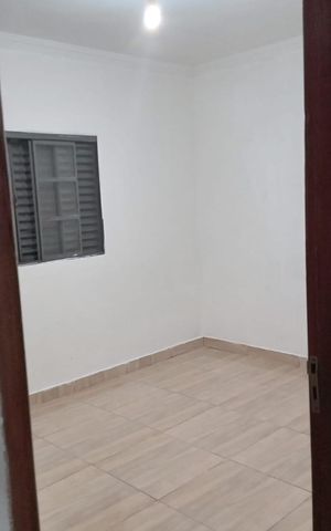 Casa para alugar com 167m², 3 quartos e 1 vaga Casa para alugar com 167m², 3 quartos e 1 vagaQuarto