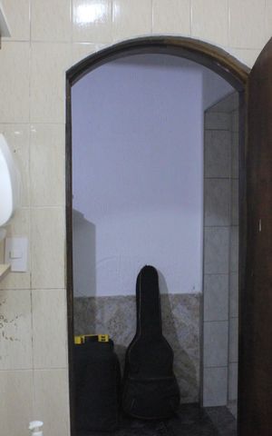 Casa à venda com 247m², 5 quartos e sem vagaBanheiro social