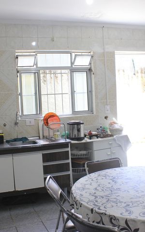 Casa à venda com 247m², 5 quartos e sem vagaCozinha