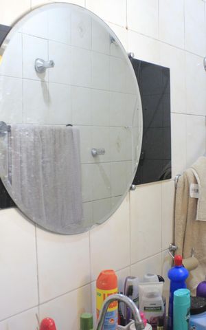 Casa à venda com 247m², 5 quartos e sem vagaBanheiro da suíte da edícula