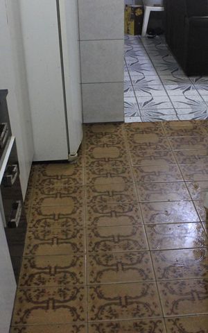 Casa à venda com 247m², 5 quartos e sem vagaCozinha da edícula