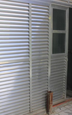 Casa à venda com 247m², 5 quartos e sem vagaQuintal e lavanderia