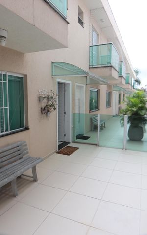 Casa de condomínio à venda com 142m², 3 quartos e 4 vagasJardim de Inverno