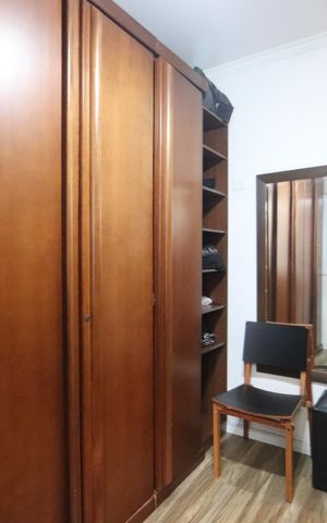 Casa de condomínio à venda com 142m², 3 quartos e 4 vagasQuarto 3 - Closet