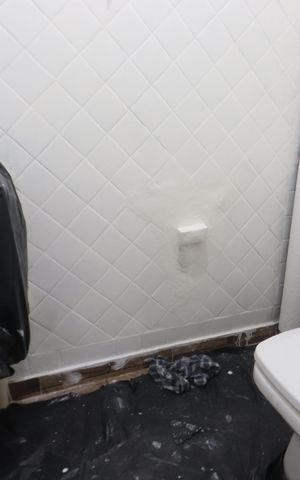 Casa para alugar com 375m², 3 quartos e 4 vagasBanheiro de Serviço