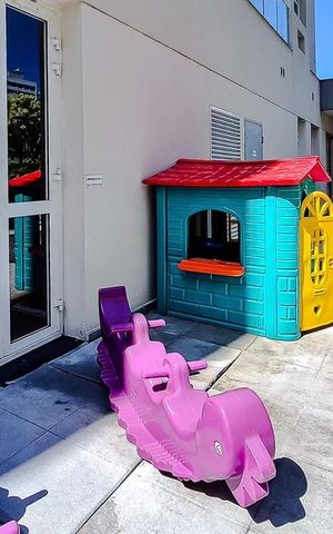 Apartamento à venda com 69m², 2 quartos e 2 vagas Apartamento à venda com 69m², 2 quartos e 2 vagasPlayground