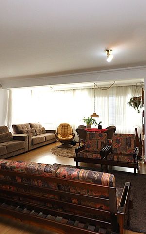 Apartamento à venda com 153m², 2 quartos e 2 vagasSala 