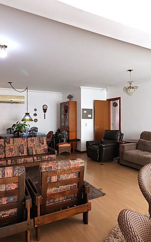 Apartamento à venda com 153m², 2 quartos e 2 vagasSala 