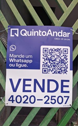 Casa à venda com 48m², 3 quartos e 3 vagas Casa à venda com 48m², 3 quartos e 3 vagasPlaca