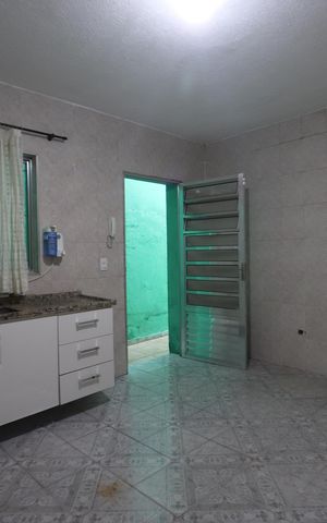 Casa à venda com 140m², 2 quartos e 5 vagasCozinha