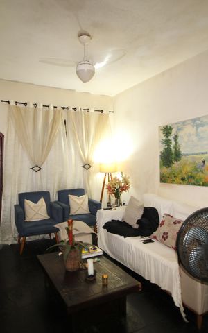 Casa de condomínio à venda com 100m², 6 quartos e 1 vagaSala