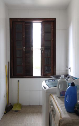 Casa de condomínio à venda com 100m², 6 quartos e 1 vagaÁrea de Serviço