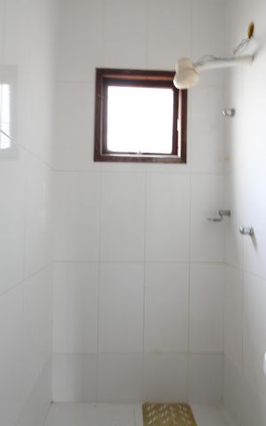 Casa de condomínio à venda com 100m², 6 quartos e 1 vagaBanheiro de Serviço