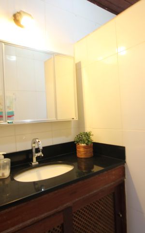 Casa de condomínio à venda com 100m², 6 quartos e 1 vagaBanheiro Social 1