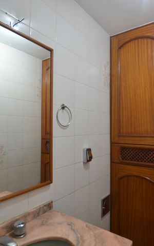 Apartamento para alugar com 62m², 2 quartos e sem vagaBanheiro