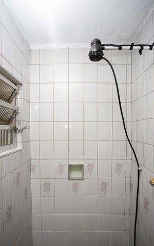 Casa à venda com 131m², 3 quartos e 2 vagasBanheiro 2