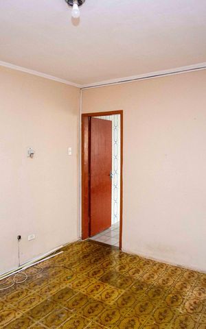 Casa à venda com 131m², 3 quartos e 2 vagasSala