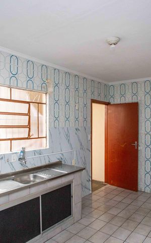 Casa à venda com 131m², 3 quartos e 2 vagasCozinha