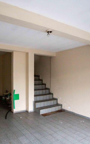 Casa à venda com 131m², 3 quartos e 2 vagasGaragem