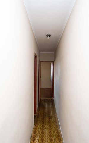 Casa à venda com 131m², 3 quartos e 2 vagasCorredor