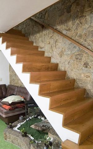 Casa à venda com 300m², 3 quartos e 2 vagasSala