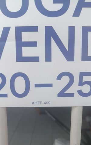 Casa à venda com 200m², 3 quartos e 2 vagas