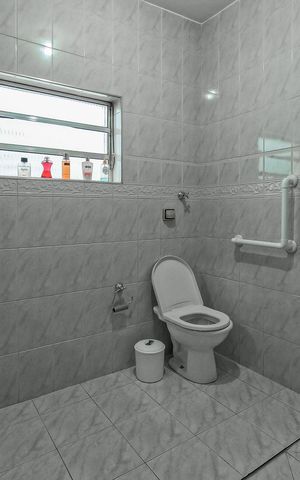 Casa à venda com 200m², 3 quartos e 2 vagas
