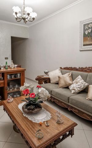Casa à venda com 200m², 3 quartos e 2 vagas