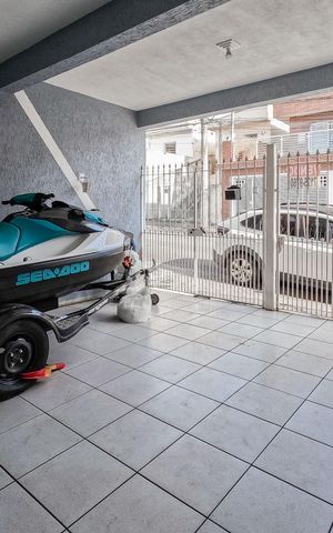 Casa à venda com 200m², 3 quartos e 2 vagas