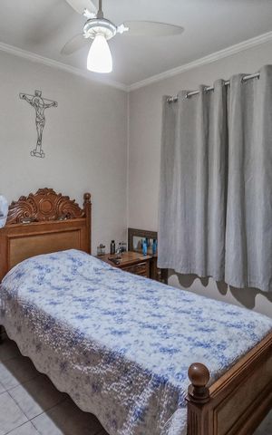 Casa à venda com 200m², 3 quartos e 2 vagas