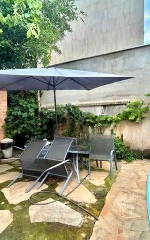 Casa para alugar com 275m², 5 quartos e 2 vagas