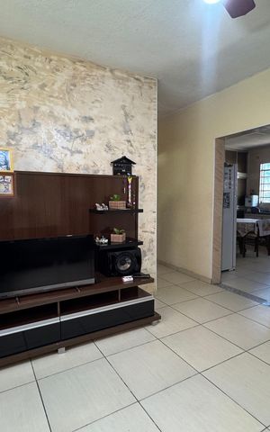 Casa à venda com 1365m², 3 quartos e sem vagaSala