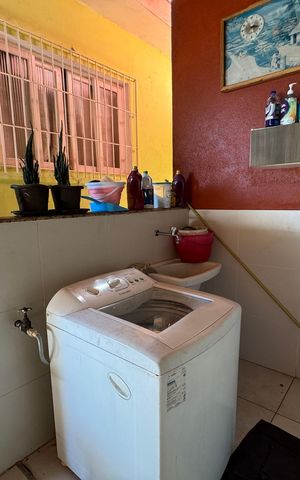 Casa à venda com 1365m², 3 quartos e sem vagaÁrea de Serviço
