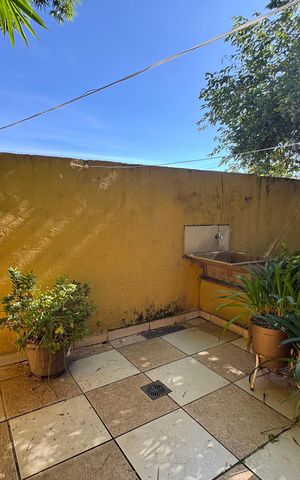 Casa à venda com 1365m², 3 quartos e sem vagaQuintal