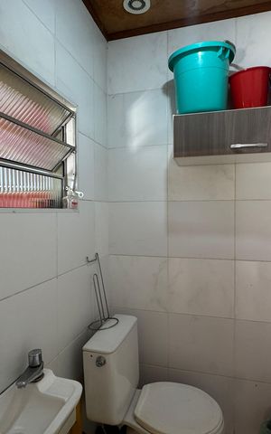 Casa à venda com 1365m², 3 quartos e sem vagaLavabo