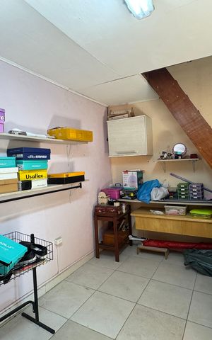 Casa à venda com 1365m², 3 quartos e sem vagaQuartinho